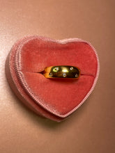 Load image into Gallery viewer, 7 Diamond Étoile Band
