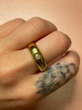 Load image into Gallery viewer, Diamond Donut Band
