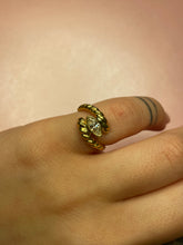 Load image into Gallery viewer, Ribbed Marquise Diamond
