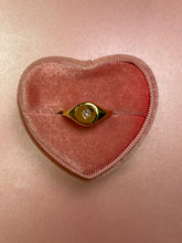 Load image into Gallery viewer, Pear Diamond Signet
