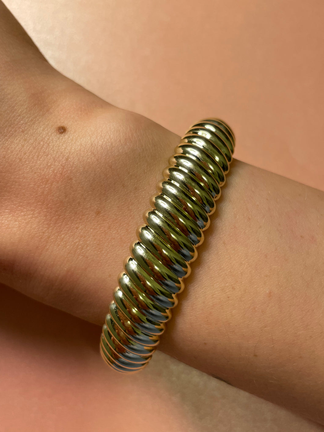 Ribbed Bangle