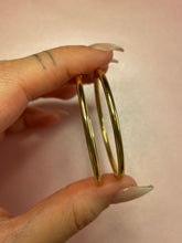 Load image into Gallery viewer, 2.5mm Medium Hoops
