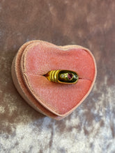 Load image into Gallery viewer, Flutter Heart Ring
