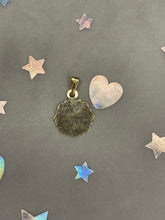 Load image into Gallery viewer, Mini Aquarius
