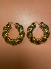 Load image into Gallery viewer, Chunky Large Twist Hoops
